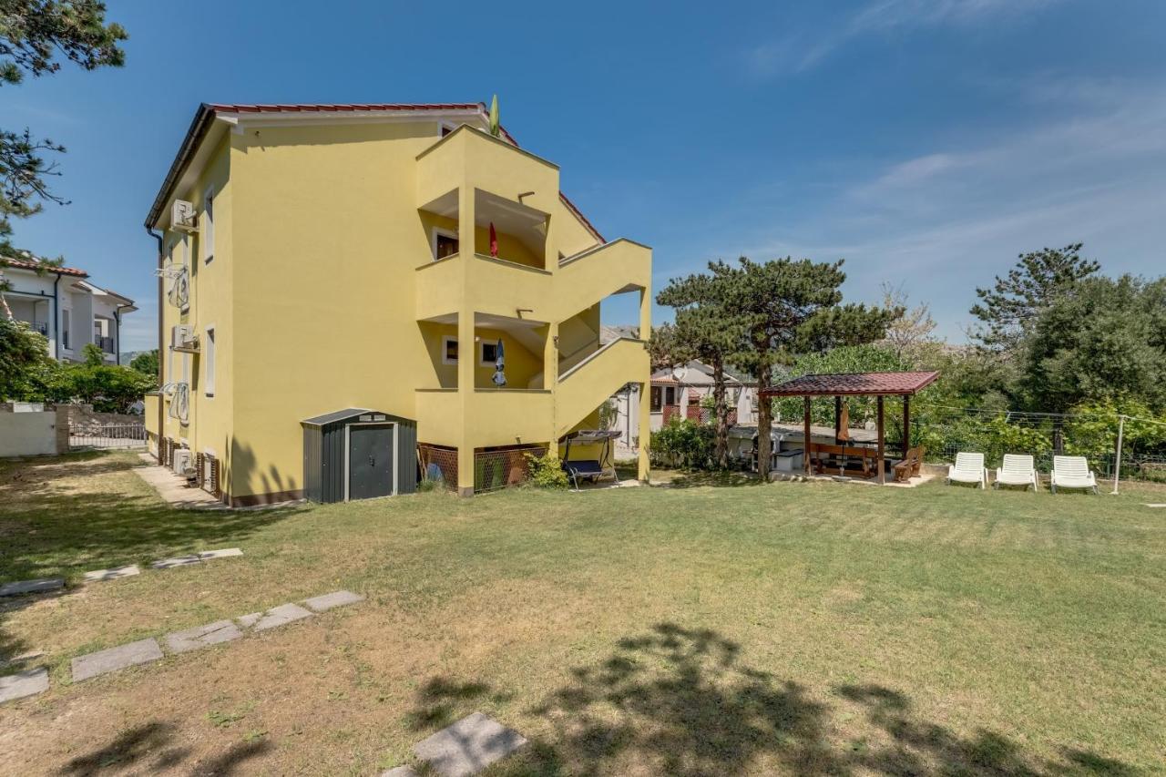 Apartments With A Parking Space Baska, Krk - 13907 Εξωτερικό φωτογραφία